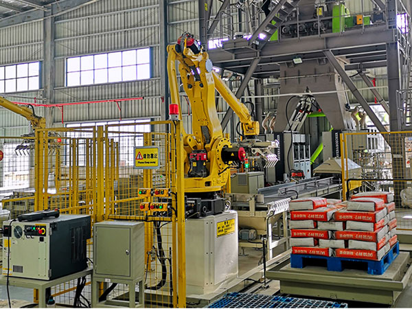 機(jī)器人碼垛機(jī)在膩子粉行業(yè)的應(yīng)用